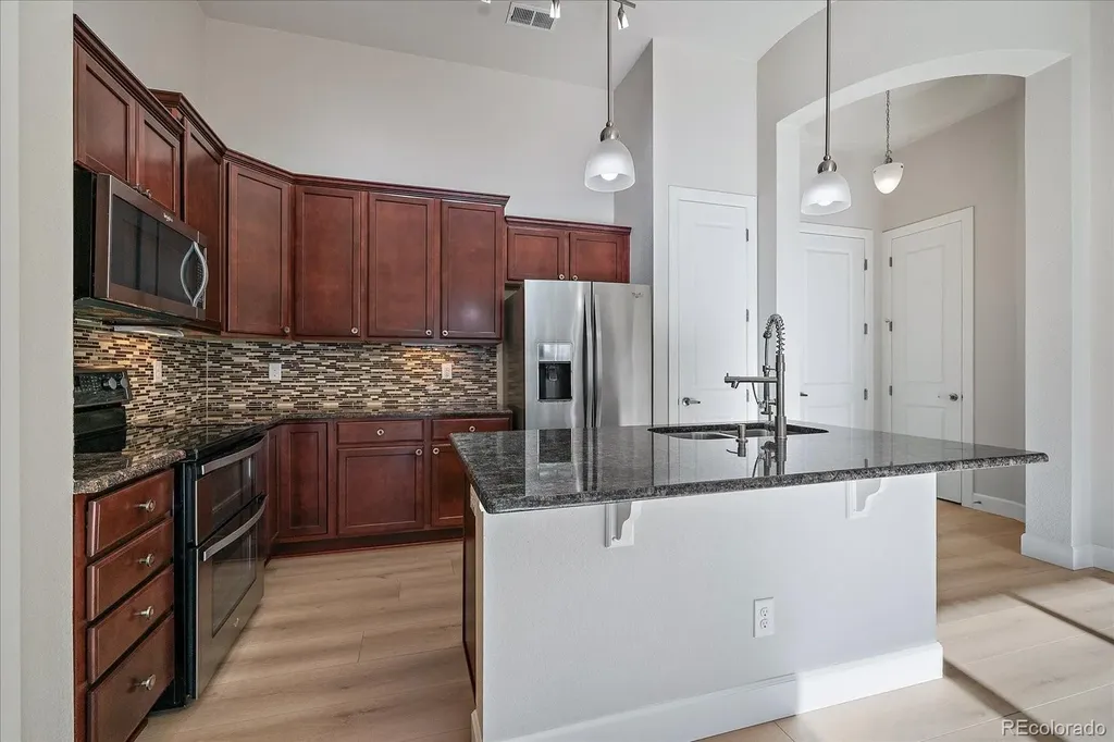 301 Inverness Way Englewood CO 80112