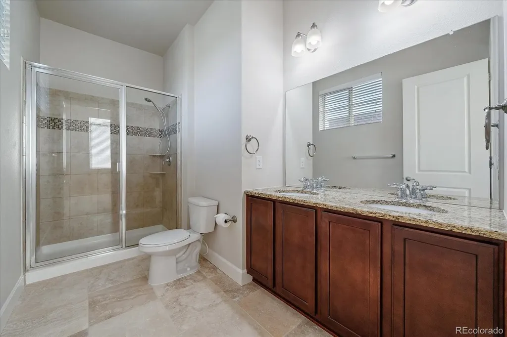 301 Inverness Way Englewood CO 80112