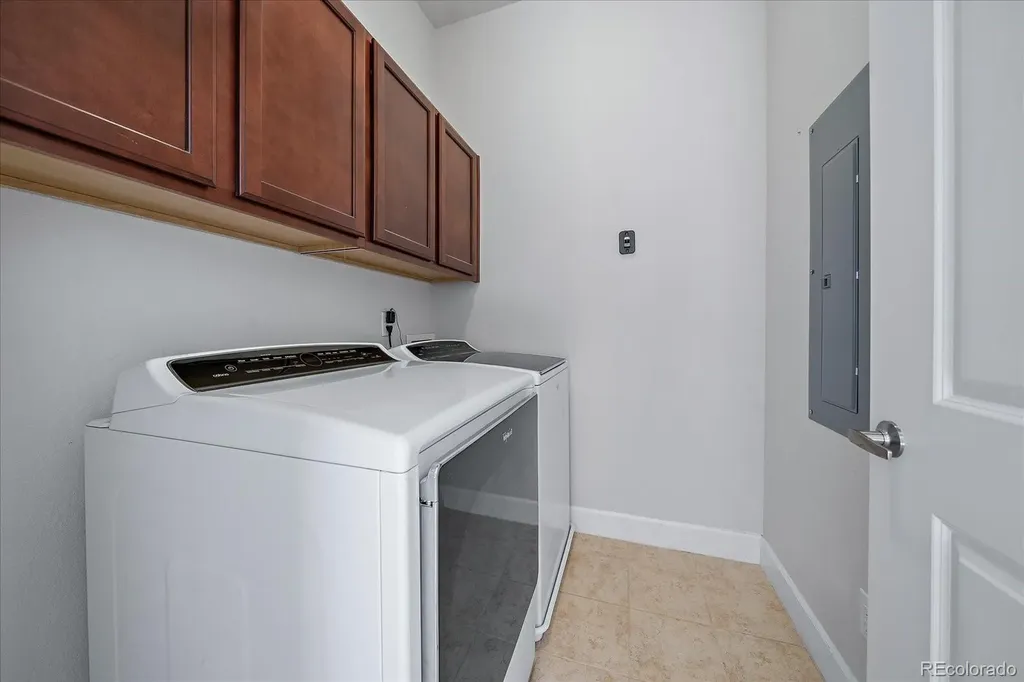 301 Inverness Way Englewood CO 80112