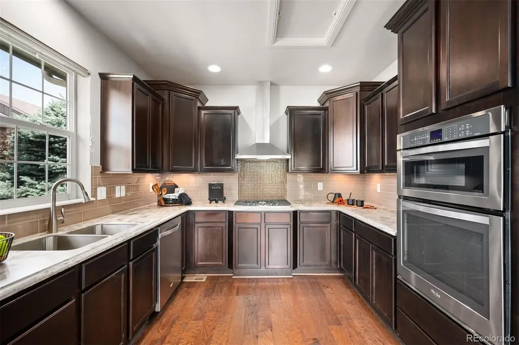 4725 Raven Run Broomfield CO 80023