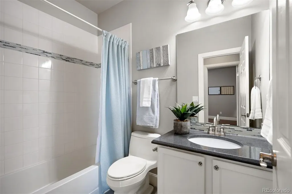 4725 Raven Run Broomfield CO 80023