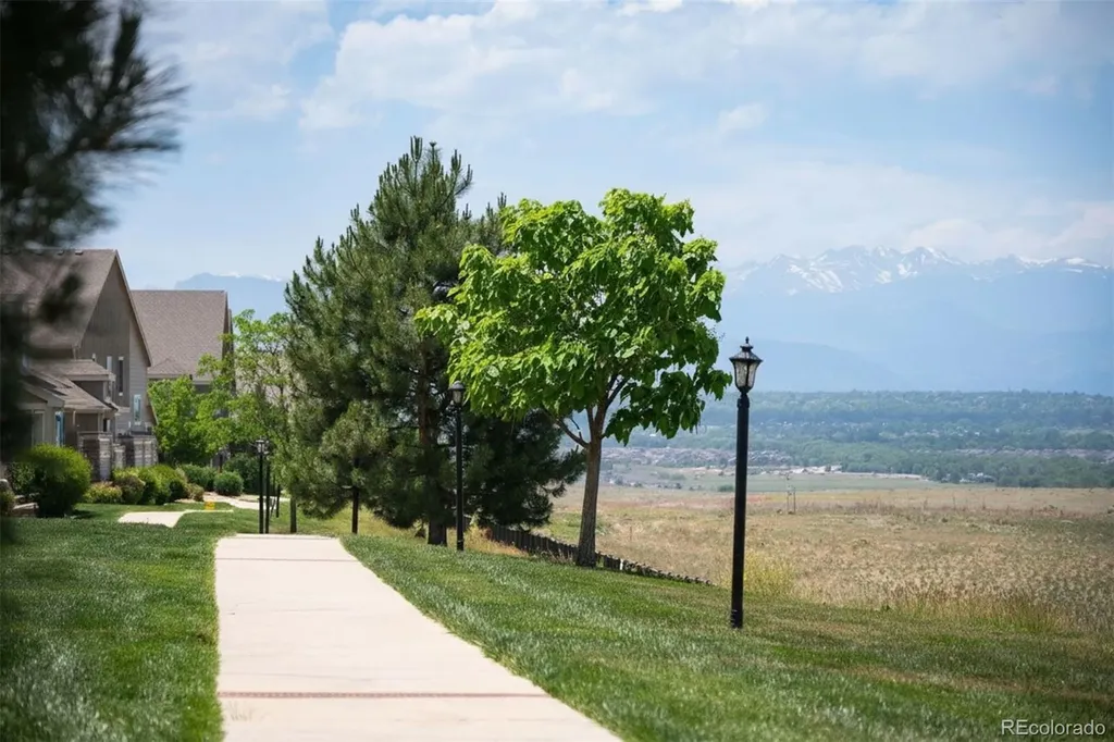 4725 Raven Run Broomfield CO 80023