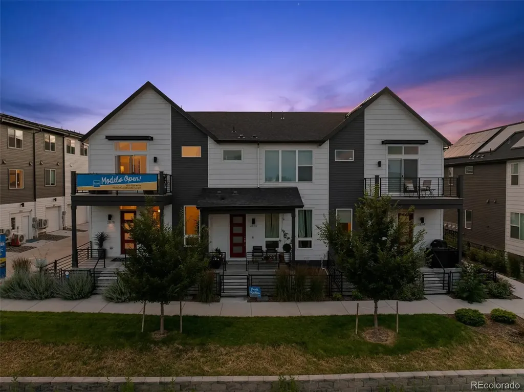 2876 S Machebeuf Denver CO 80236