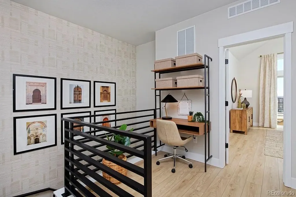 2876 S Machebeuf Denver CO 80236