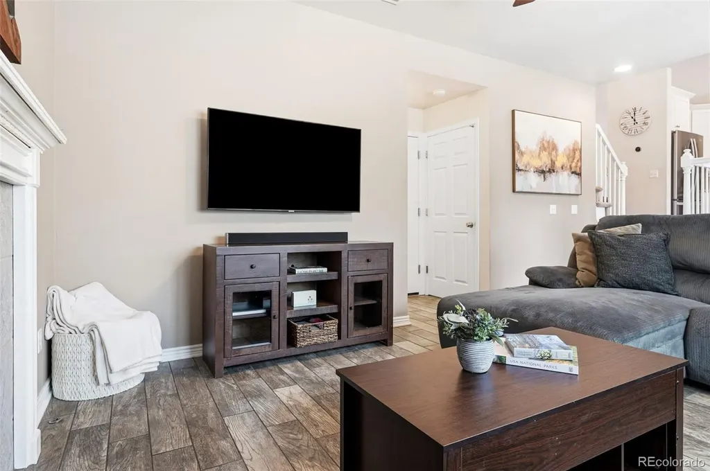 9894 Mulberry Way Littleton CO 80129