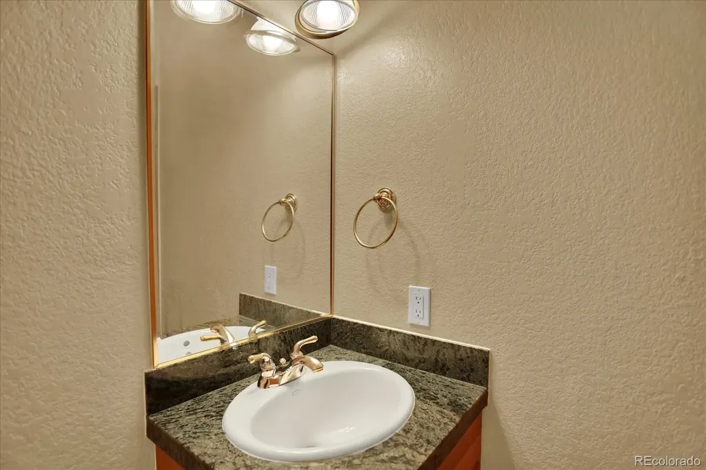 16627 W 1st Avenue Golden CO 80401