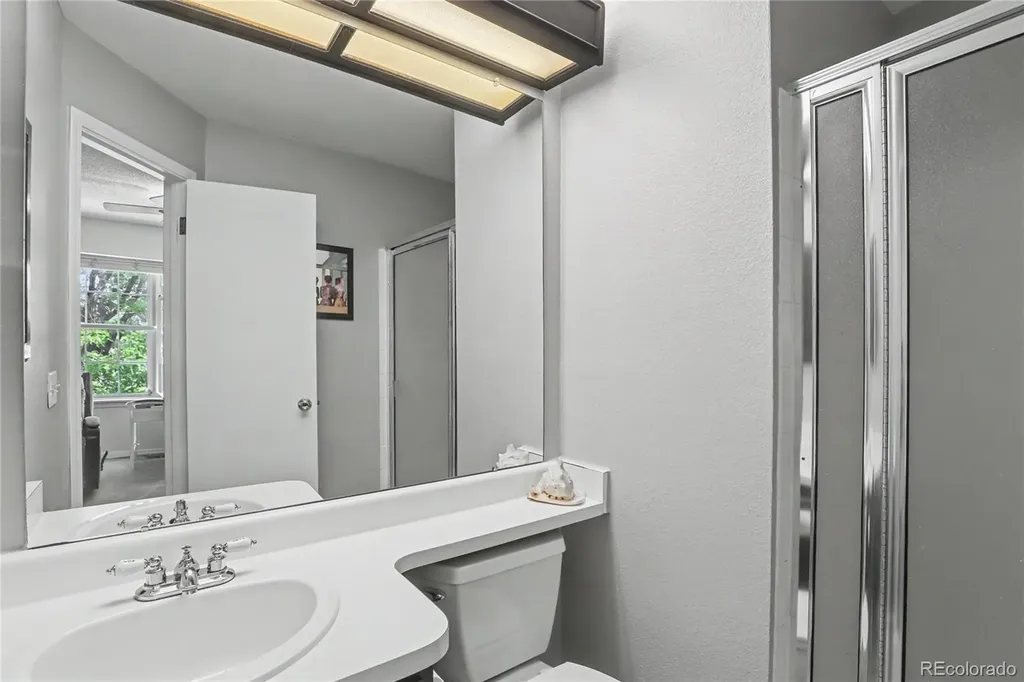 10102 W Dartmouth Avenue Lakewood CO 80227