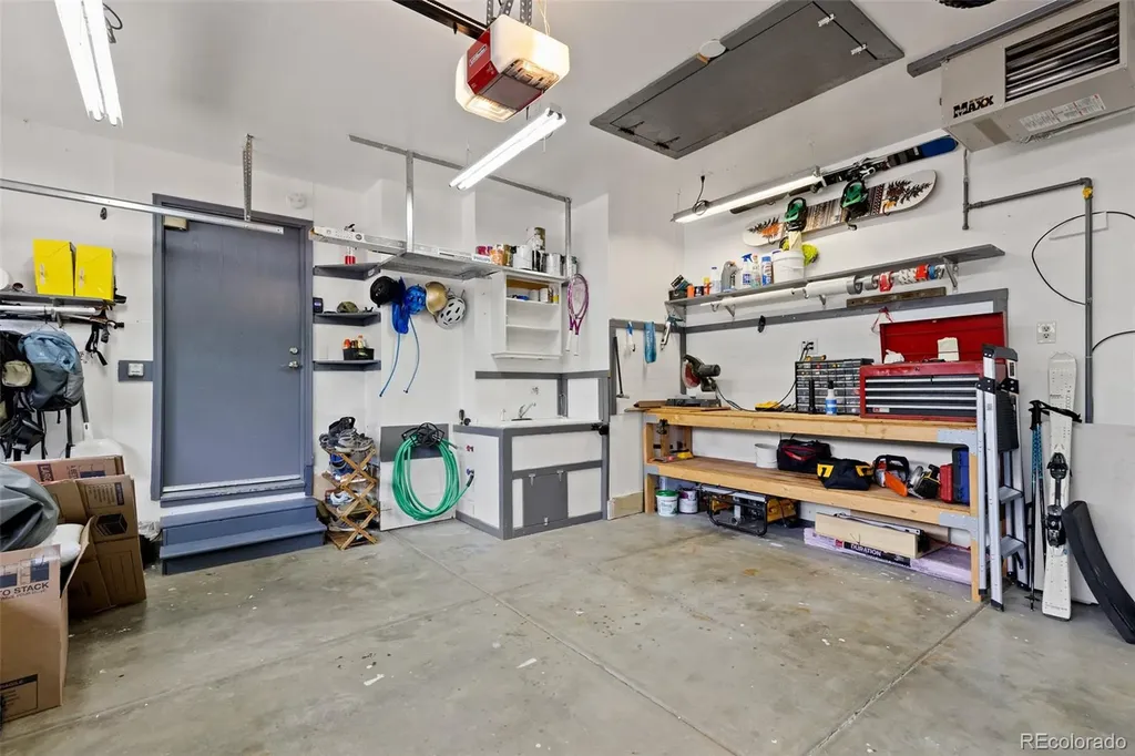 9805 Fairwood Street Littleton CO 80125