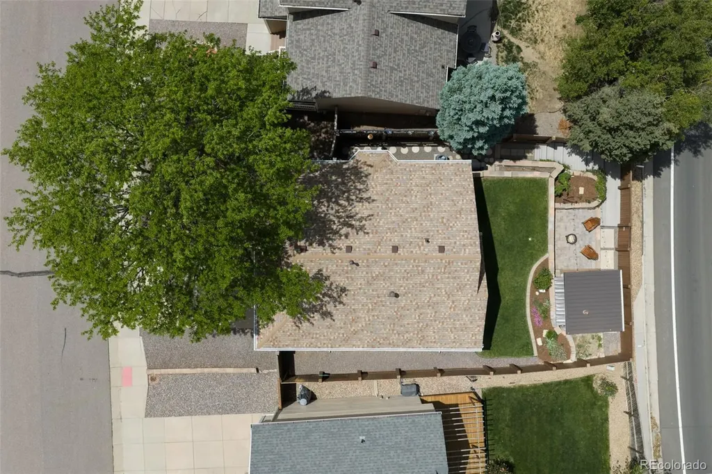 9805 Fairwood Street Littleton CO 80125