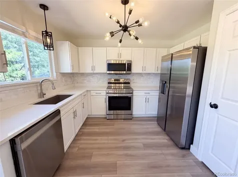 9379 W Ute Drive Littleton CO 80128