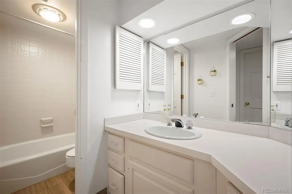 347 Harrison Street Denver CO 80206