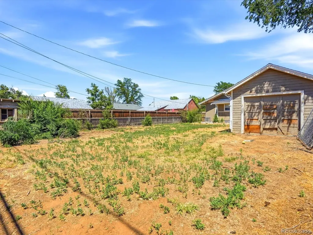 53 S 10th Avenue Brighton CO 80601