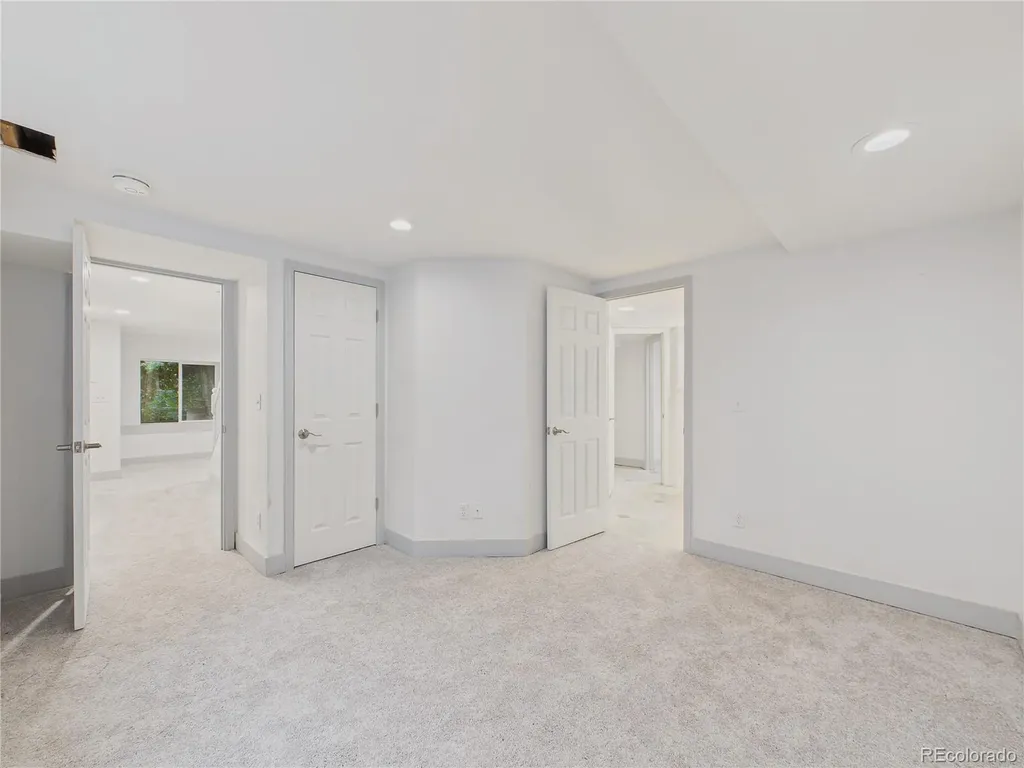 2880 E Cedar Avenue Denver CO 80209
