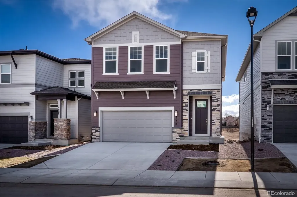 4515 Peak Crest View Colorado Springs CO 80918