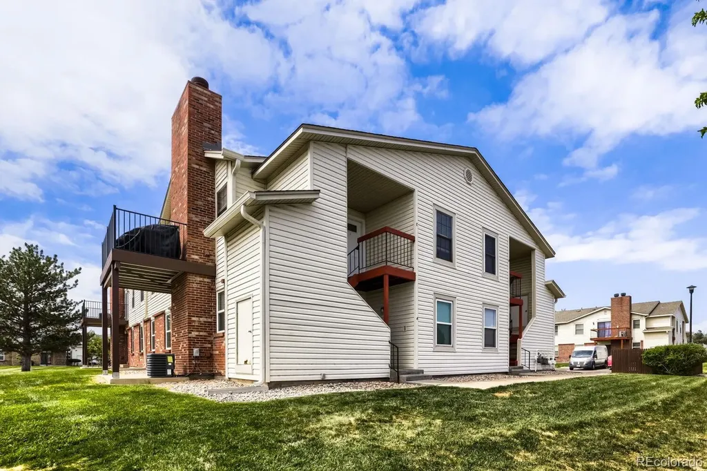 11981 Bellaire Street Denver CO 80233