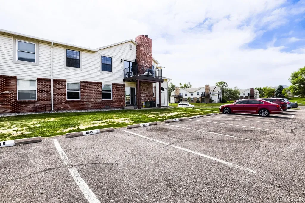 11981 Bellaire Street Denver CO 80233