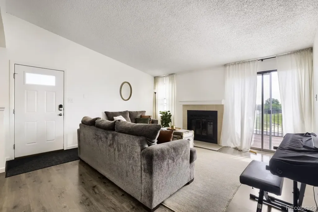 11981 Bellaire Street Denver CO 80233