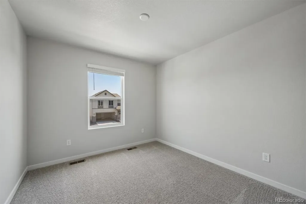 9393 Danube Street Commerce City CO 80022