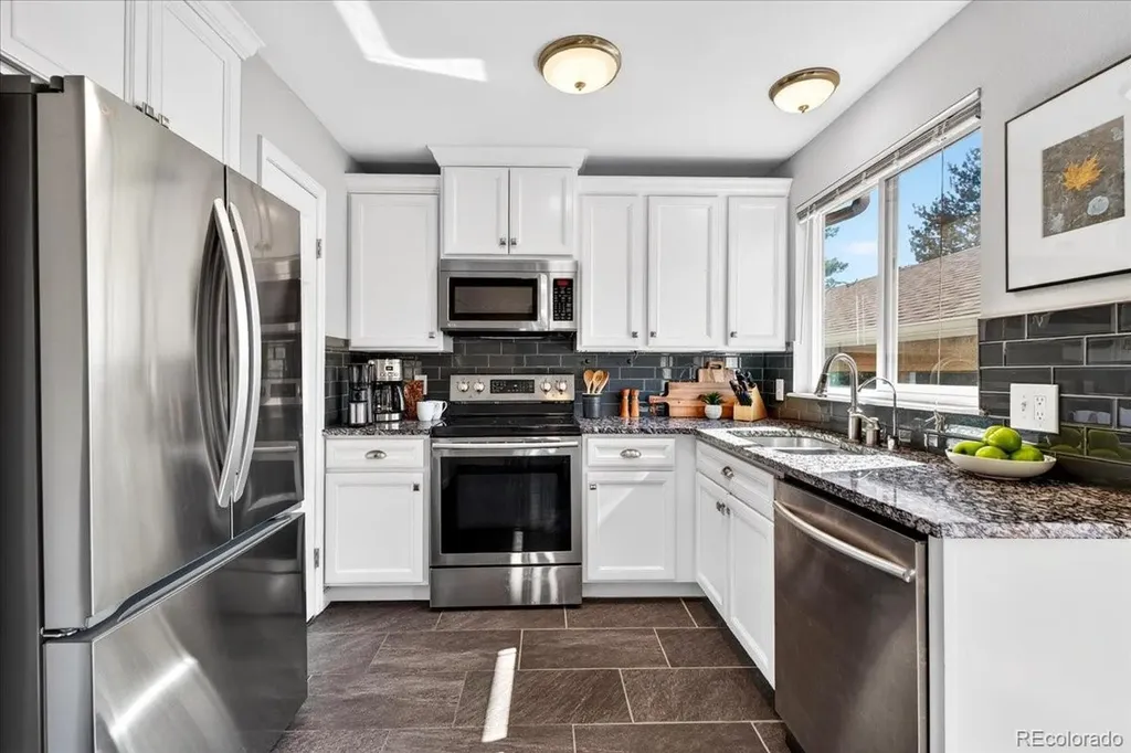 836 Summer Drive Highlands Ranch CO 80126