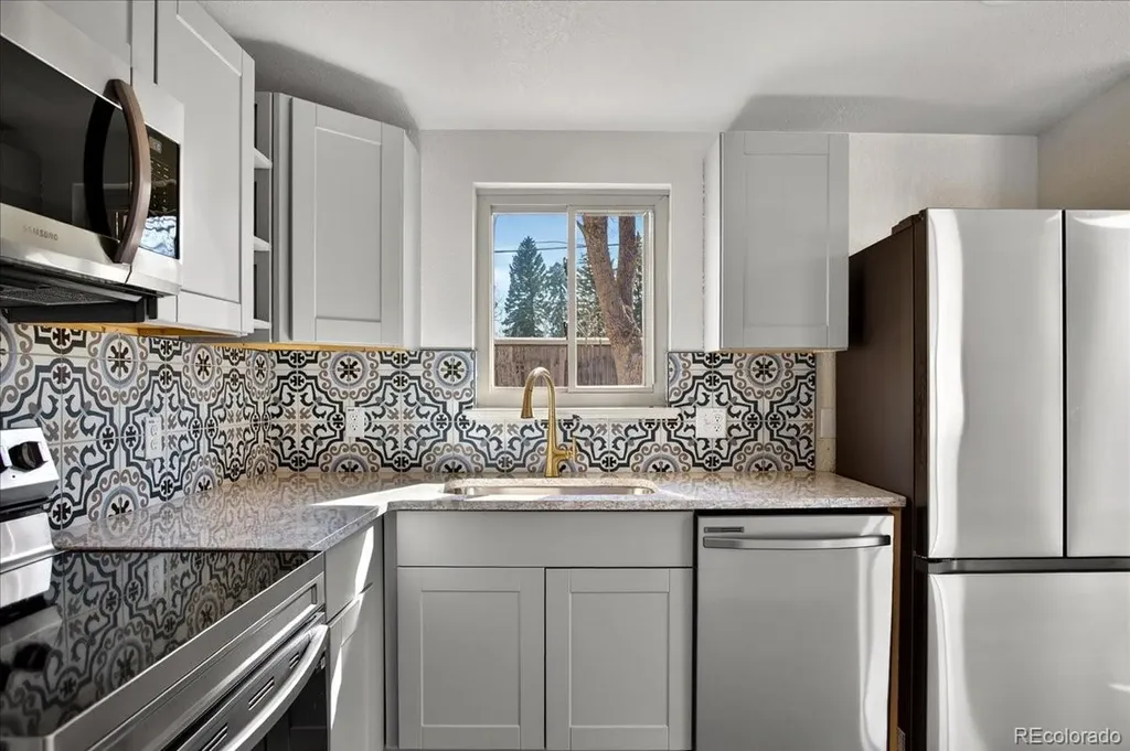 635 W Prospect Road Fort Collins CO 80526