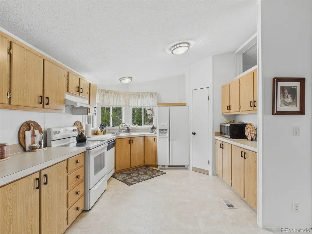 9100 Tejon Street Denver CO 80260