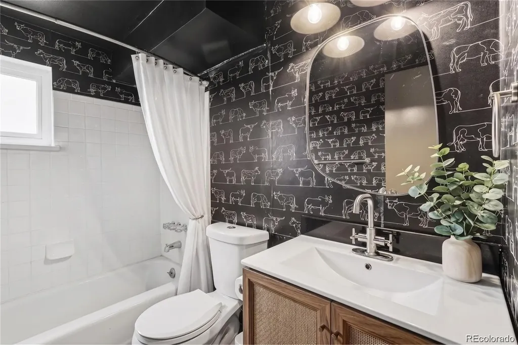 1890 S Monaco Parkway Denver CO 80224