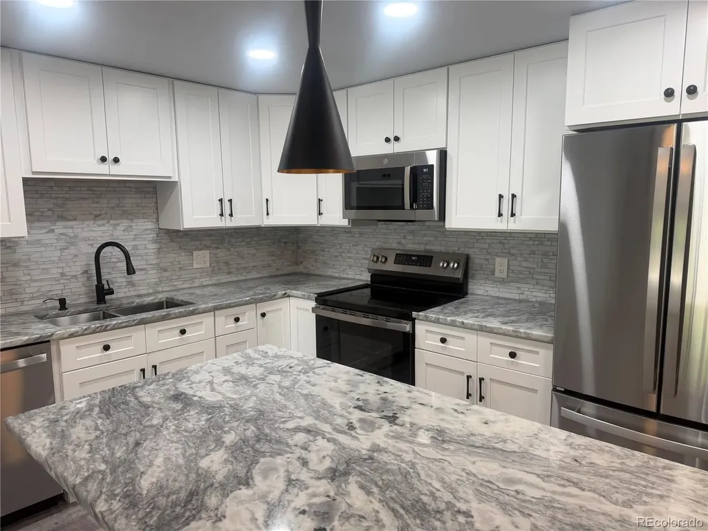 13952 E Marina Drive Aurora CO 80014