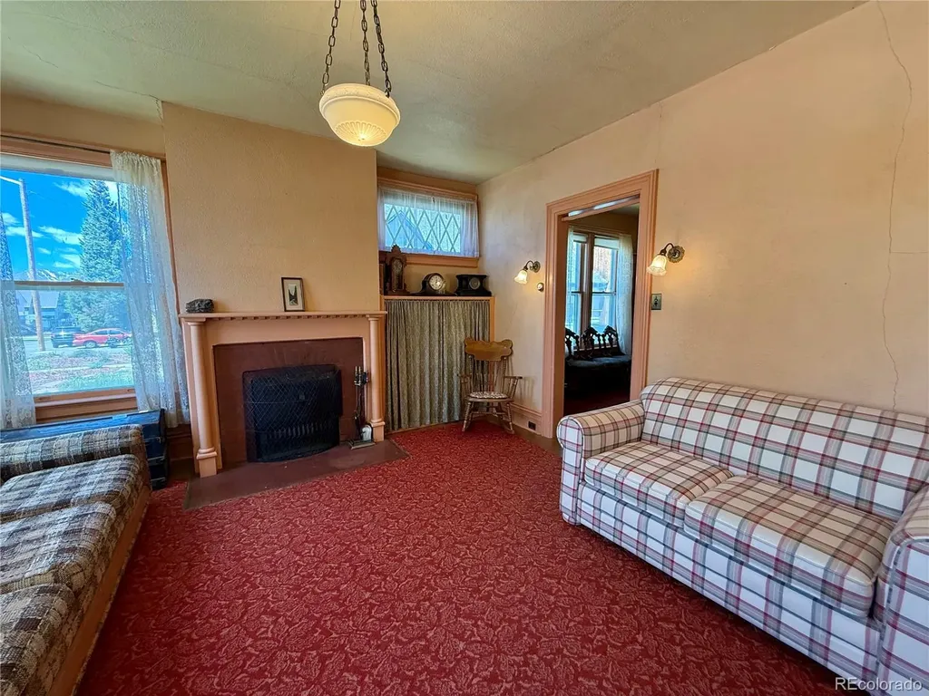 422 W 7th Street Leadville CO 80461