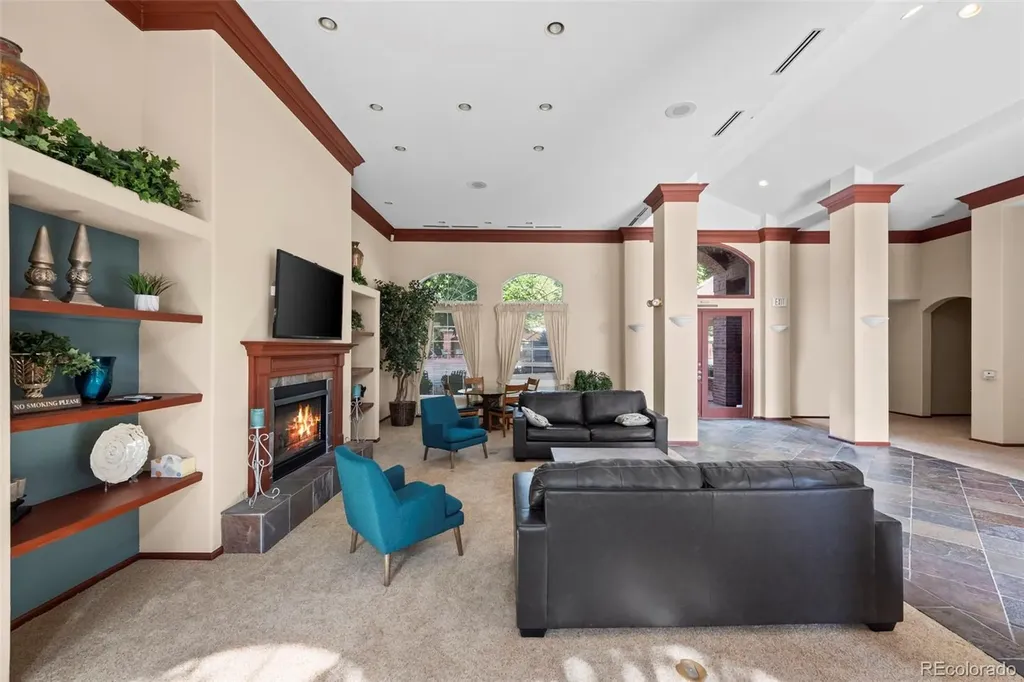 1631 W Canal Circle Littleton CO 80120