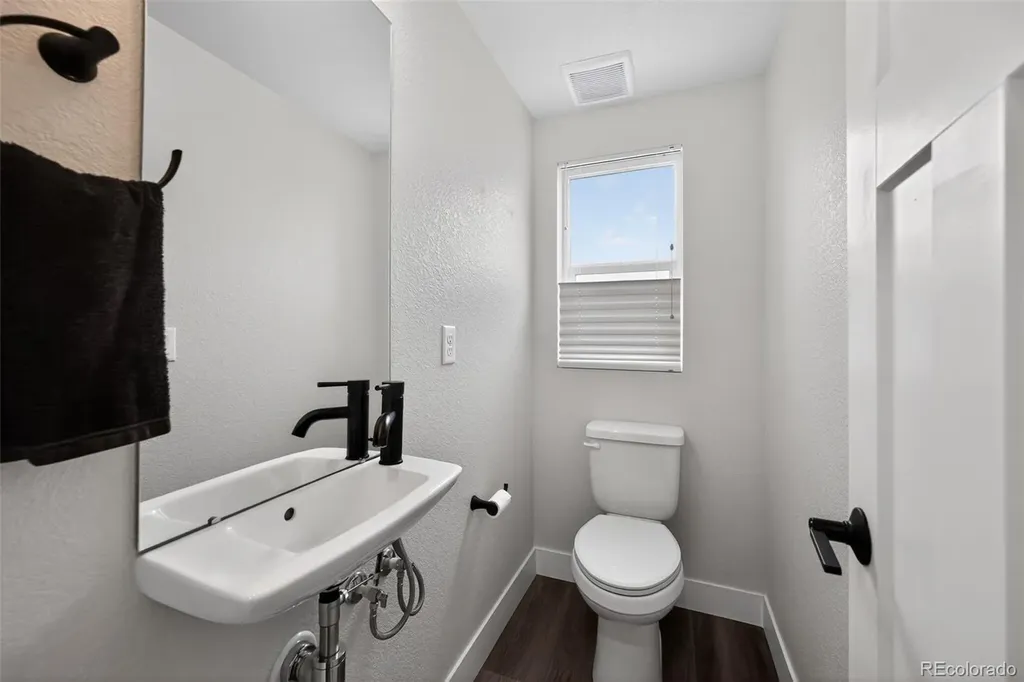 3401 W 63rd Place Denver CO 80221
