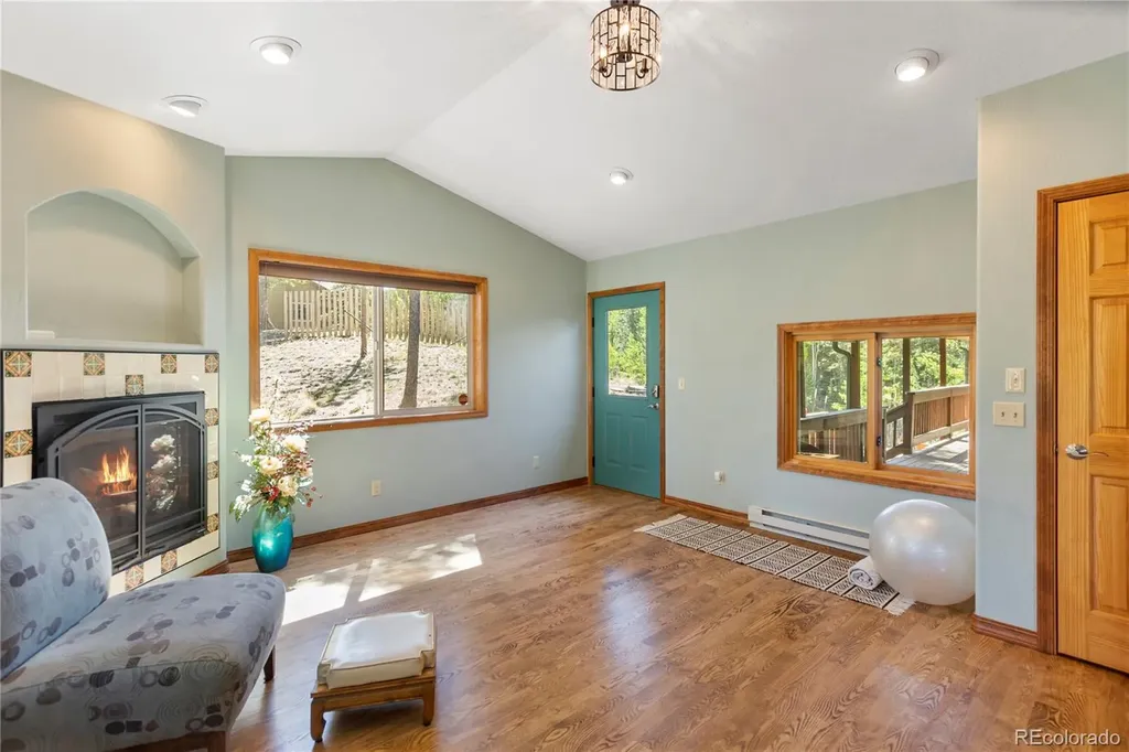2988 Sunnywood Avenue Woodland Park CO 80863