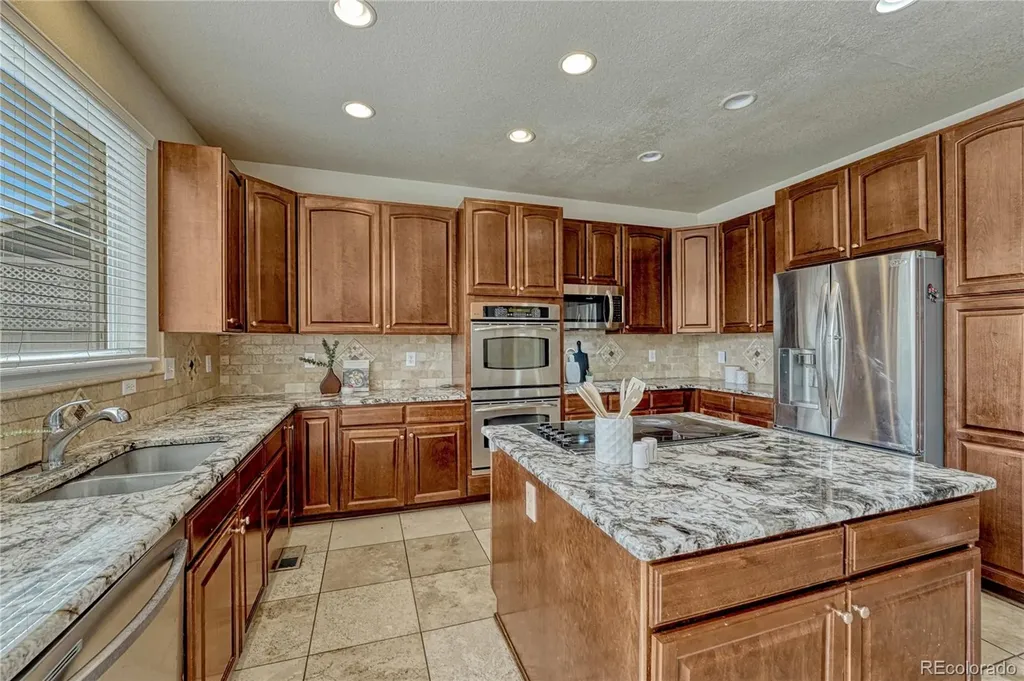 24070 E Hawaii Place Aurora CO 80018