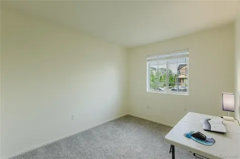223 S New Castle Way Aurora CO 80018