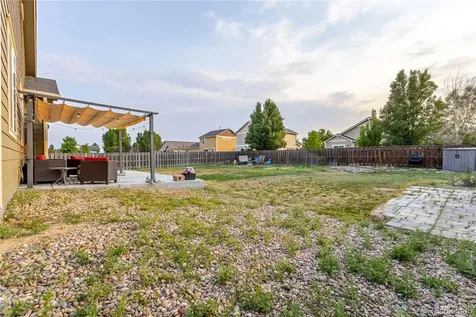 223 S New Castle Way Aurora CO 80018