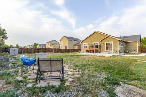 223 S New Castle Way Aurora CO 80018