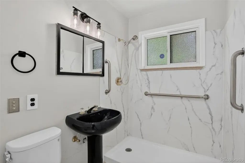 3535 W Pimlico Avenue Englewood CO 80110