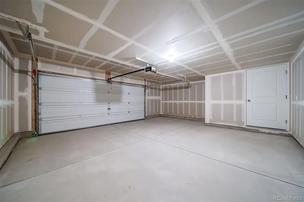 46519 Gold Prairie Drive Bennett CO 80102