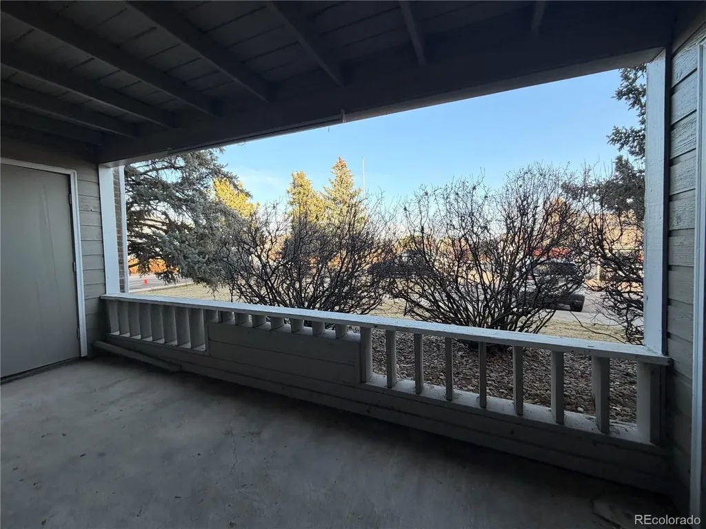 12043 W Cross Drive Littleton CO 80127