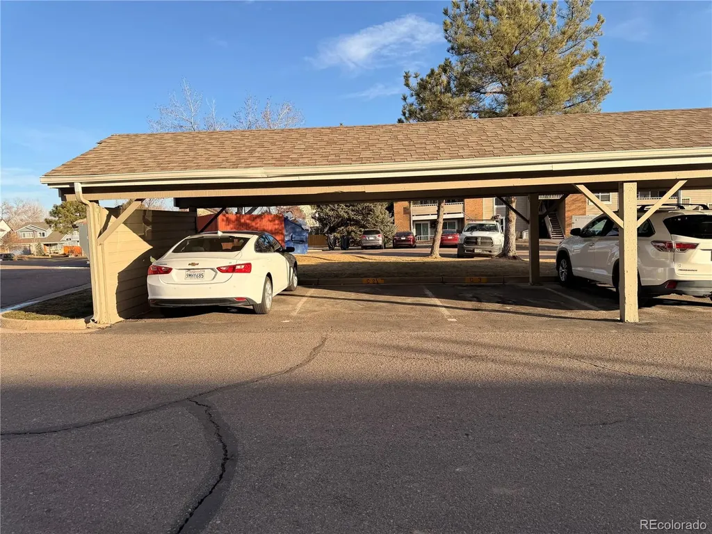 12043 W Cross Drive Littleton CO 80127