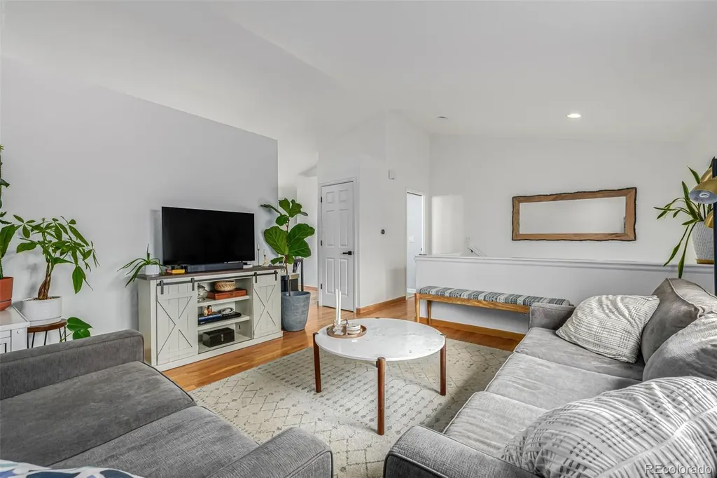 965 Wolff Street Denver CO 80204