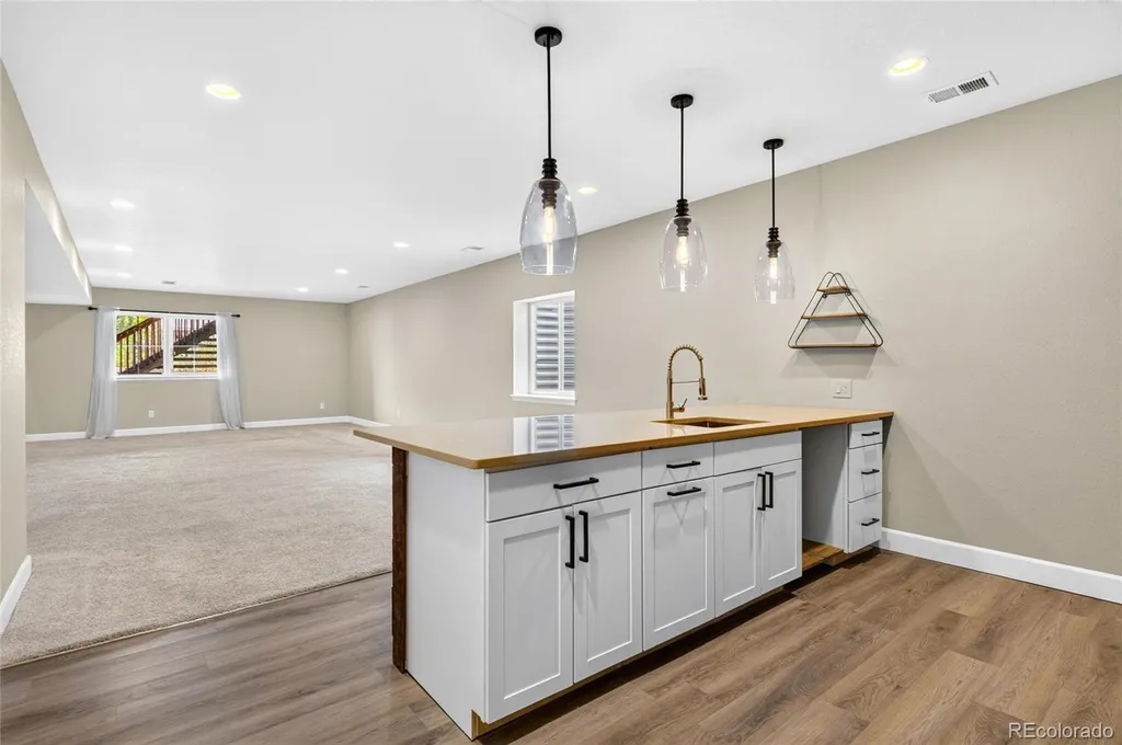 8101 Adams Fork Avenue Littleton CO 80125