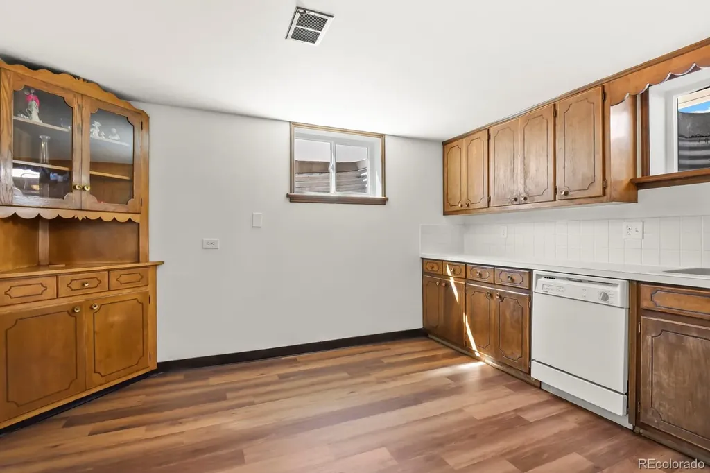 9305 W 52nd Avenue Arvada CO 80002