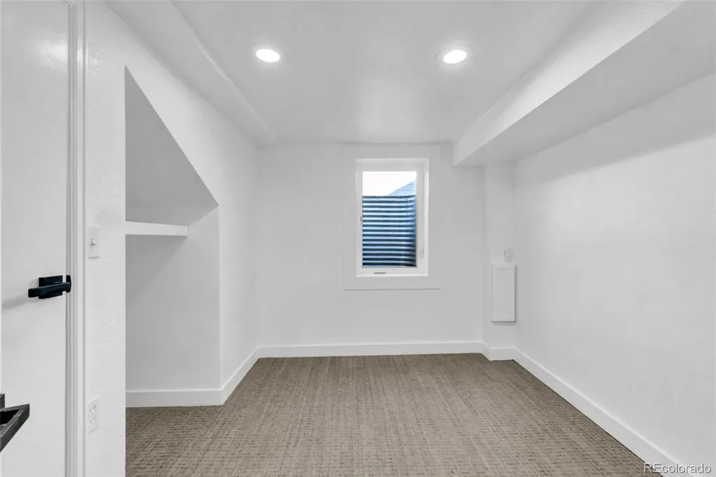1391 Newton Street Denver CO 80204
