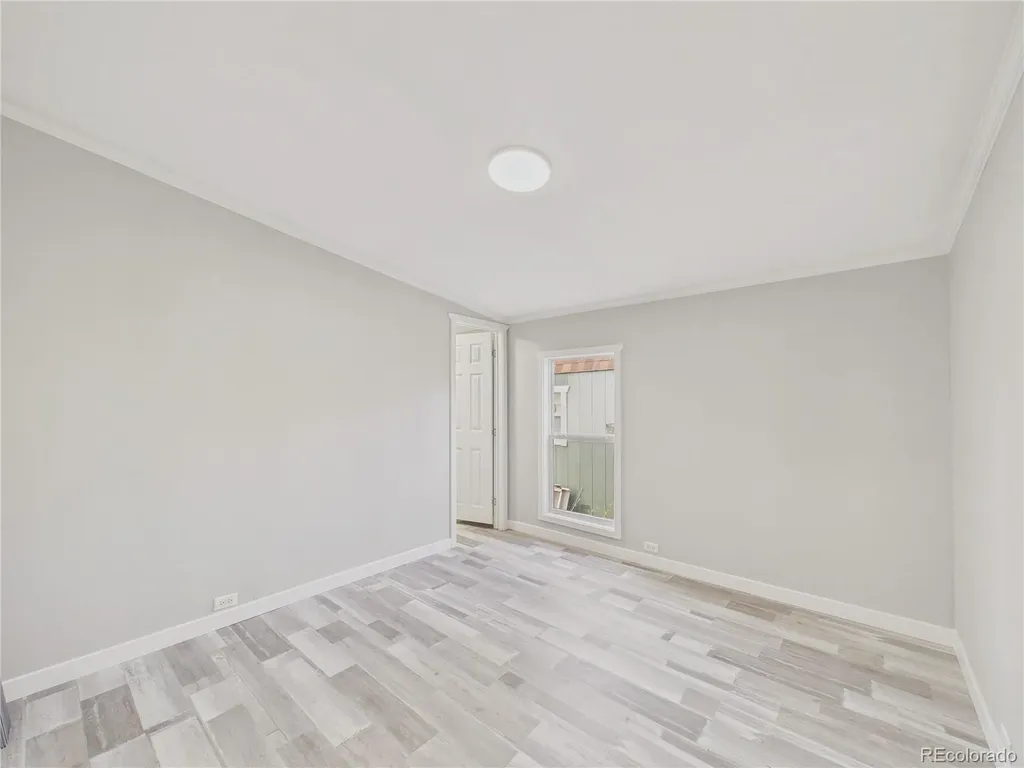 9400 Elm Court Denver CO 80260