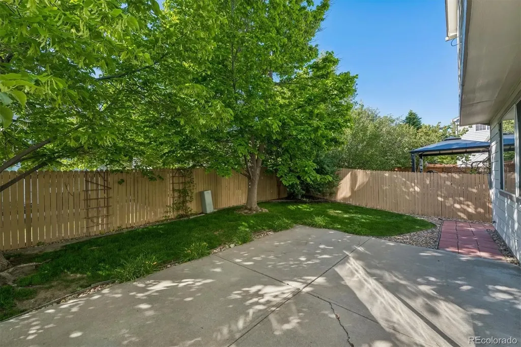 5652 S Yakima Way Aurora CO 80015