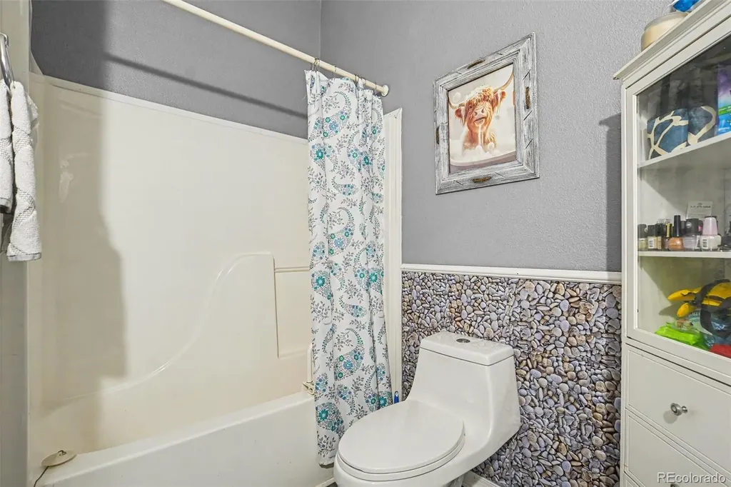 75 W Crawford Avenue Keenesburg CO 80643