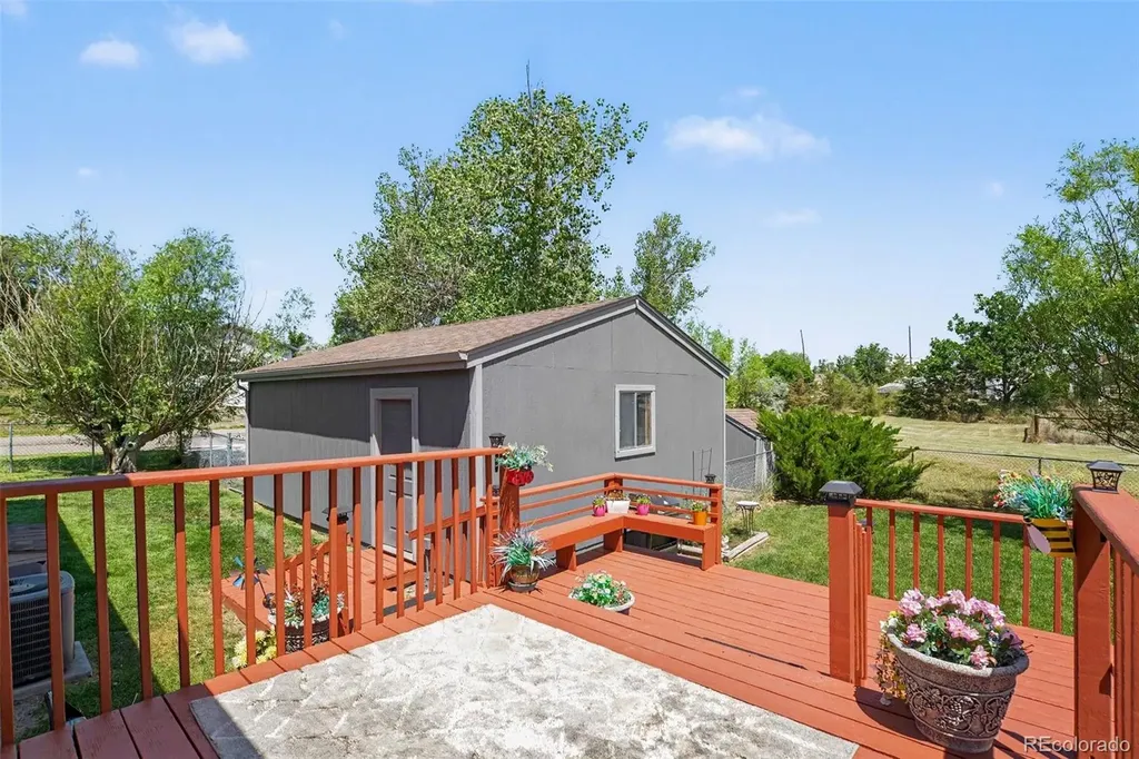 75 W Crawford Avenue Keenesburg CO 80643