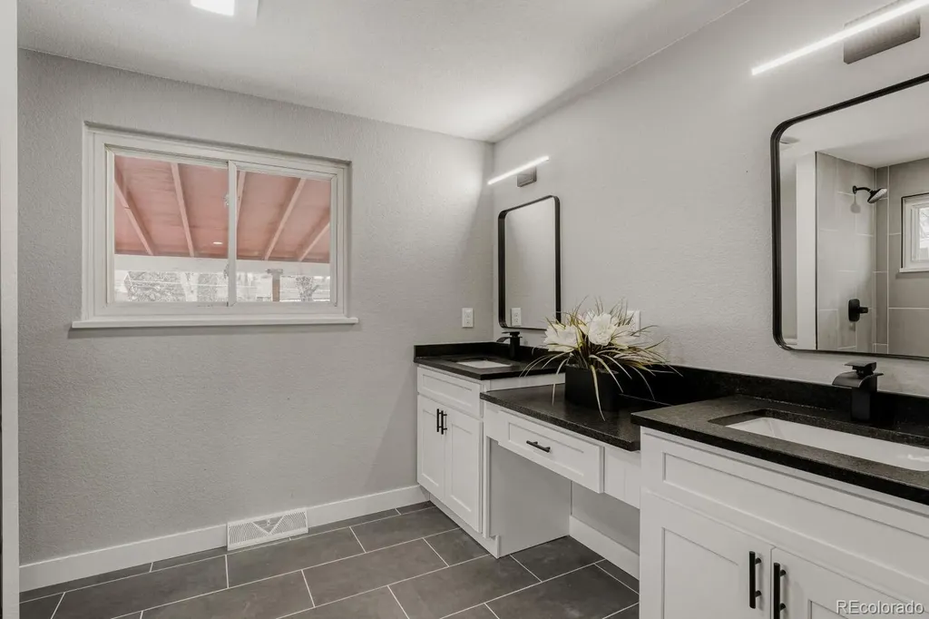 8126 Benton Way Arvada CO 80003