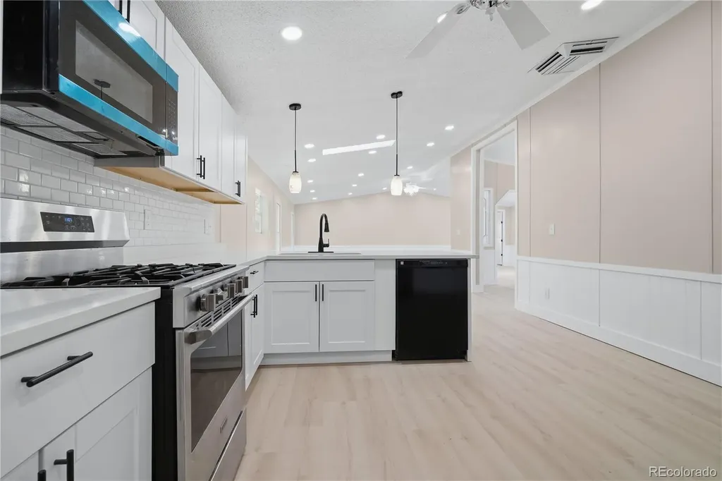 2885 E Mid Way Boulevard Denver CO 80234