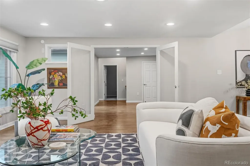 1670 Zenobia Street Denver CO 80204